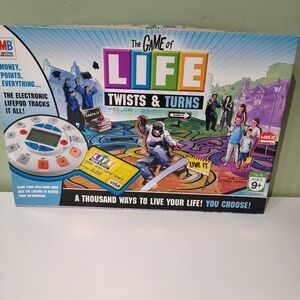 Milton Bradley The Game of Life Twists & Turns Electronic Works 100% Complete